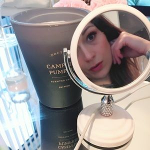 Meet your Posher, Bobby-jo